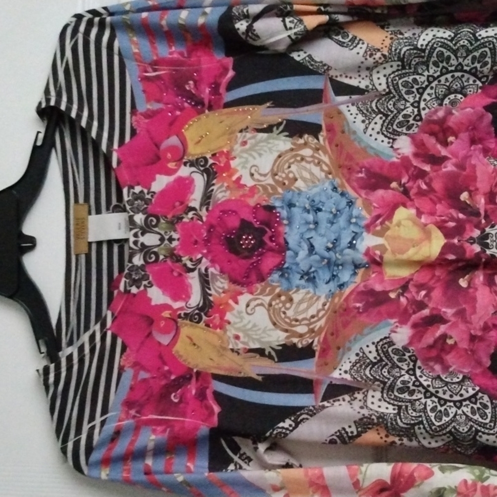 Valerie Stevens Women's Floral Tunic - Picture 5 of 11